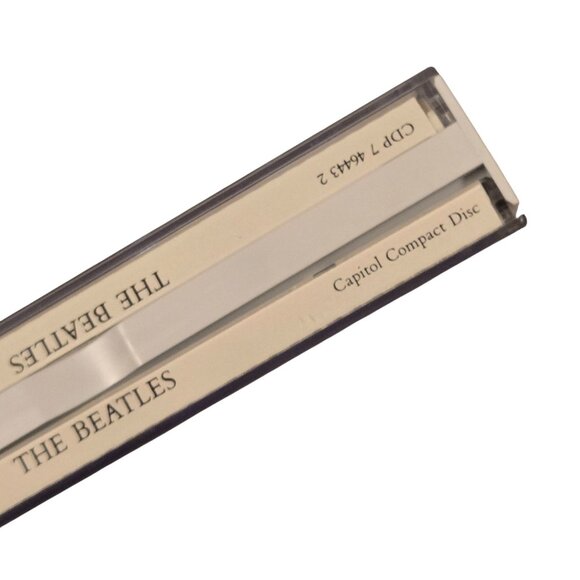 The Beatles White Album 2 CD Set Remastered Stereo - Picture 6 of 6